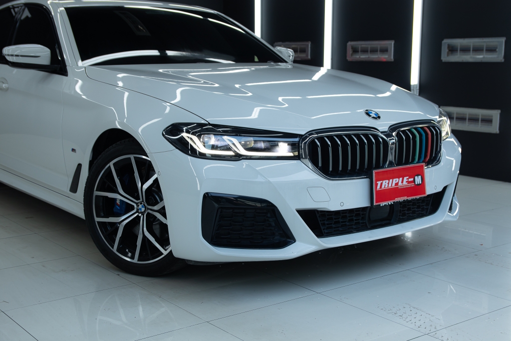 BMW SERIES 5 530e M sport AT ปี 2023 #16