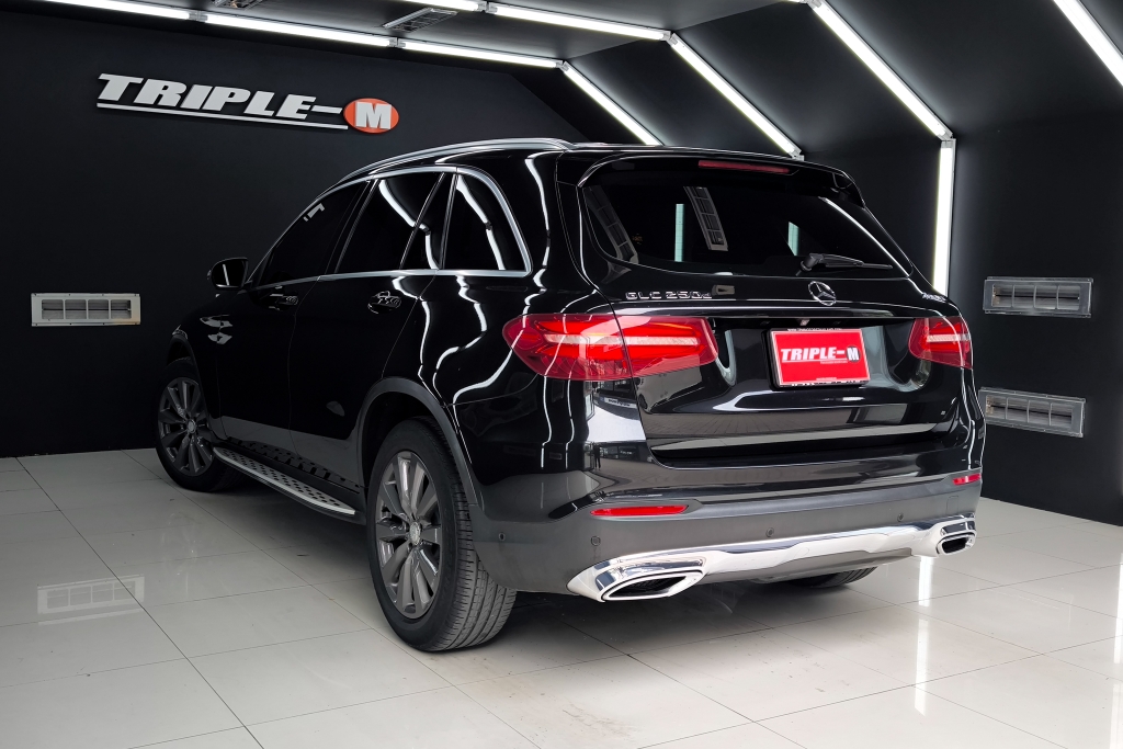 MERCEDES-BENZ GLC-CLASS GLC 250d AT4WD. ปี 2016 #4